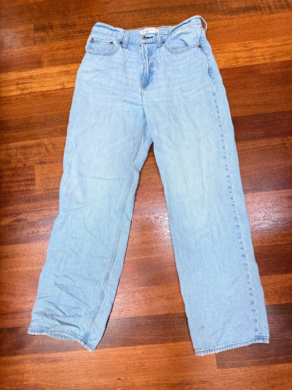 Abercrombie & Fitch Jeans Loose High Rise in size 27 regular